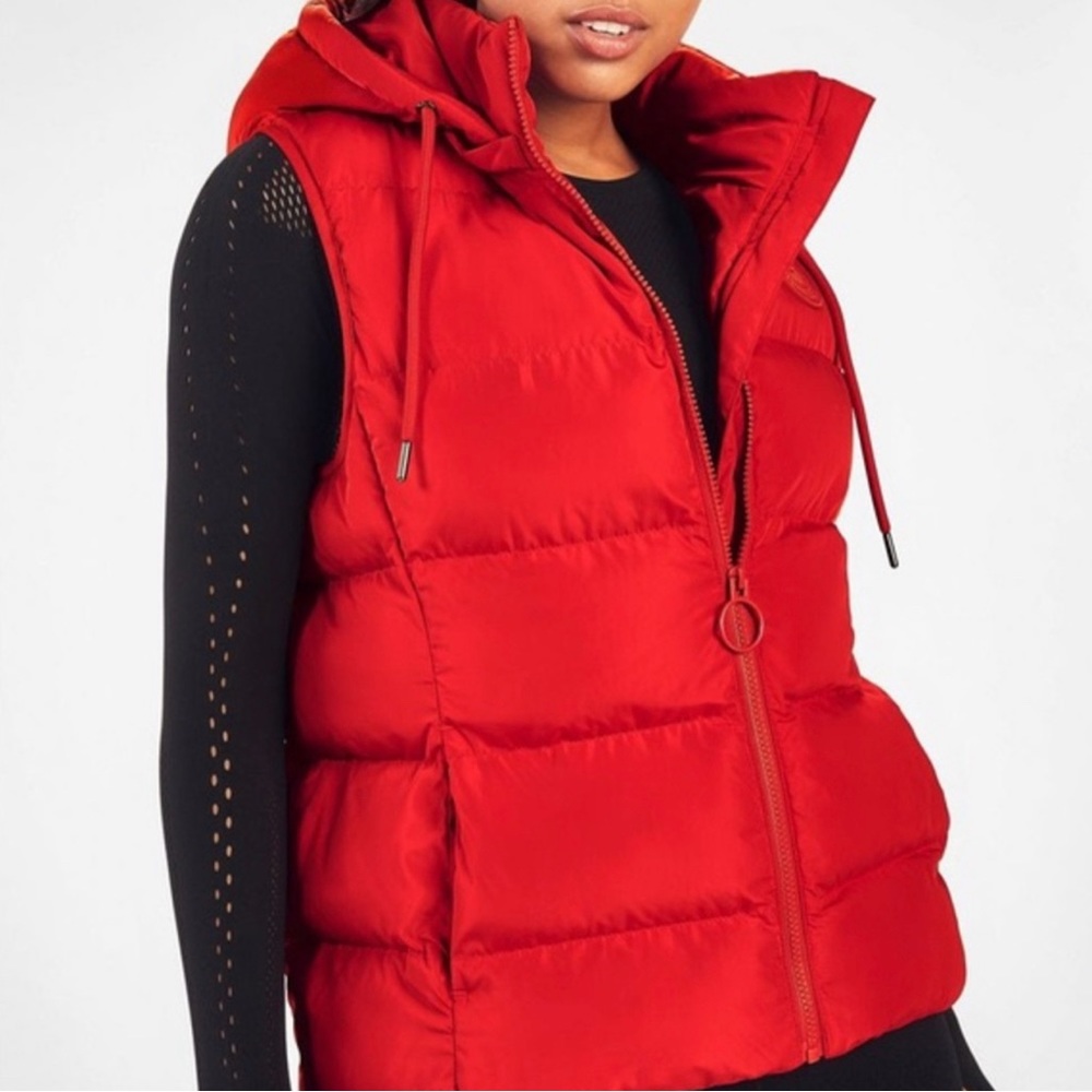 Fabletics vest